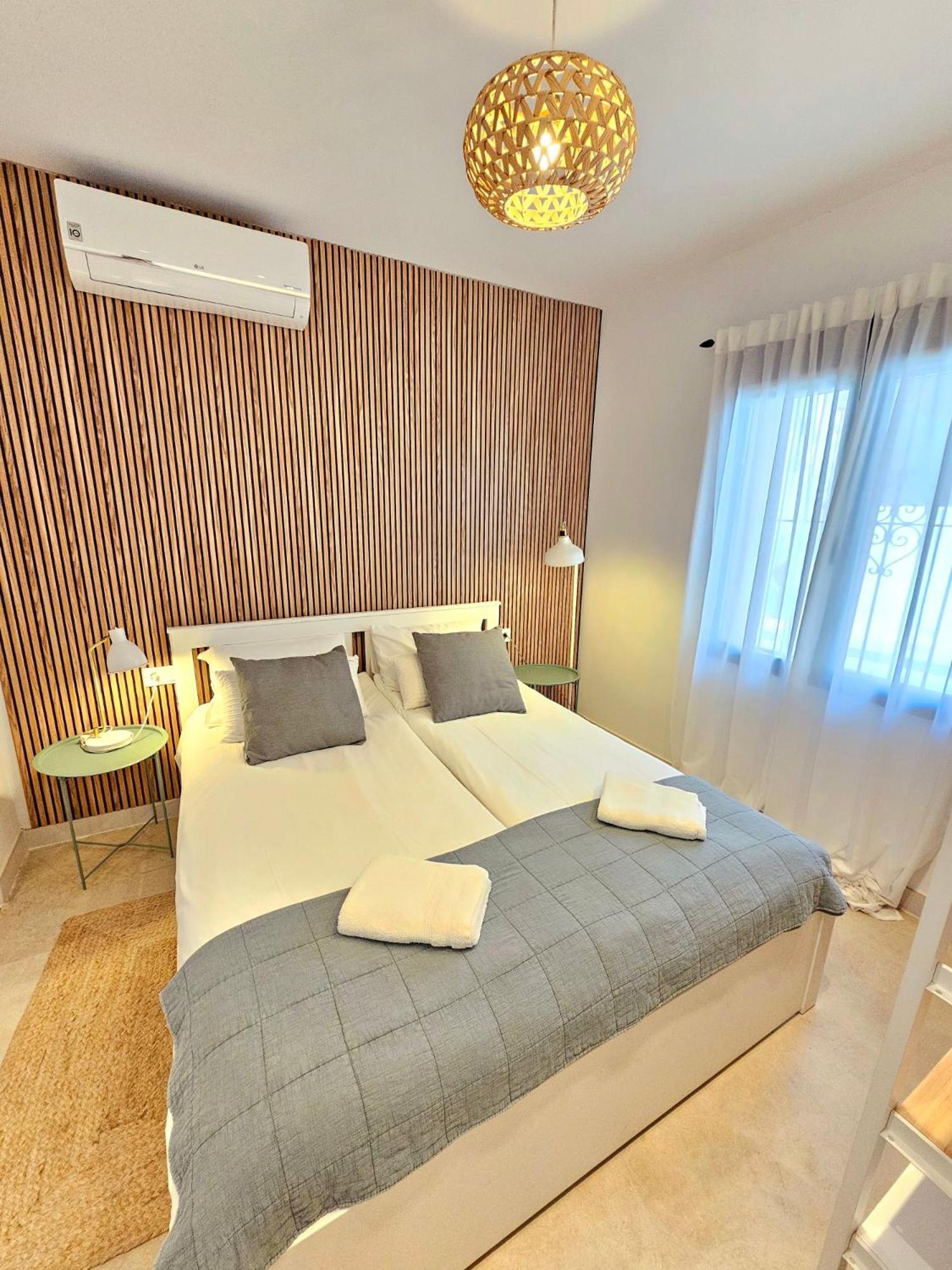 Apartamentos De La Huerta Alicante Buitenkant foto