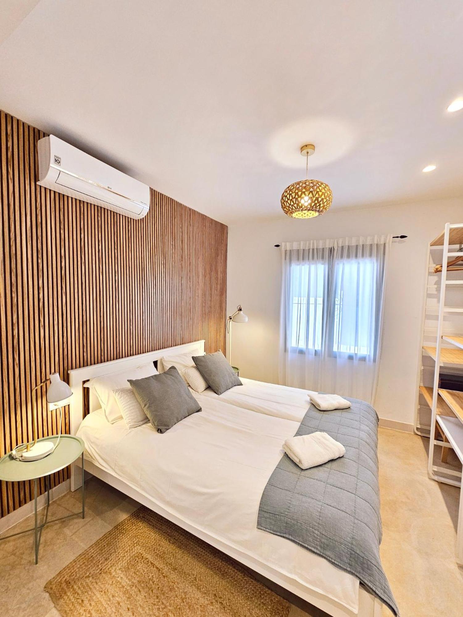 Apartamentos De La Huerta Alicante Buitenkant foto